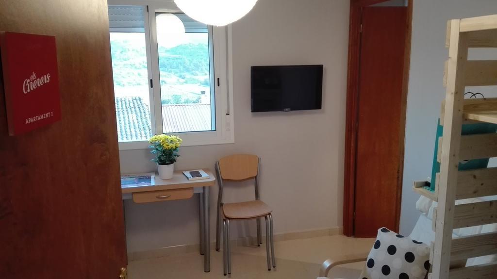 Apartaments Els Temporers Corbera Dış mekan fotoğraf