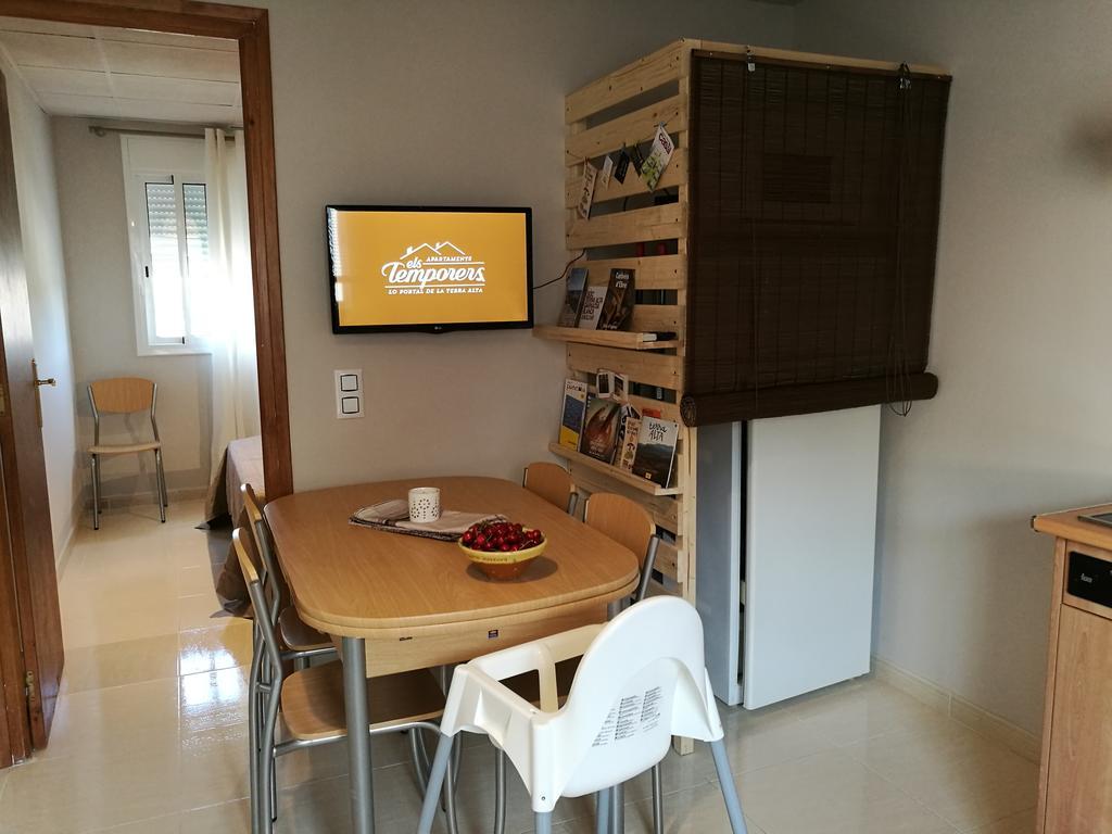 Apartaments Els Temporers Corbera Dış mekan fotoğraf